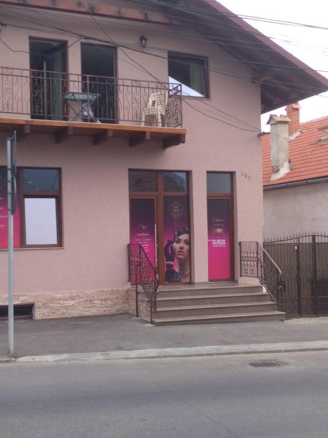 Cazare Regim Hotelier Zărneşti מראה חיצוני תמונה